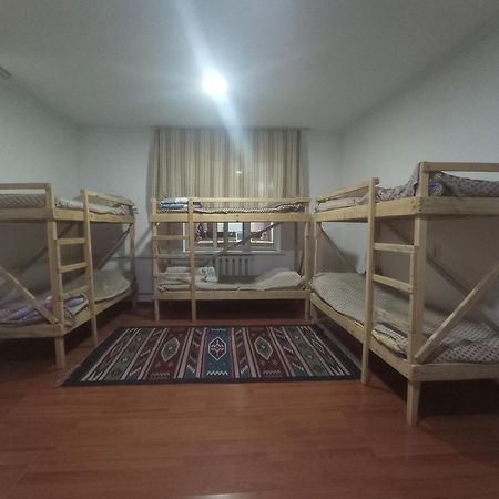 KGB Home Hostel Bisjkek Buitenkant foto